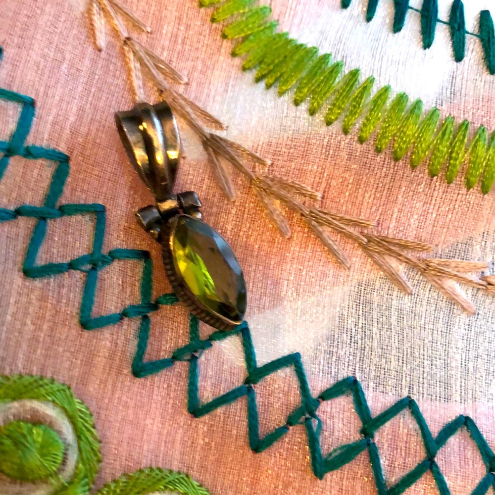 ✨ Peridot & silver pendant